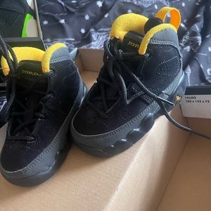 4C Toddler Sneakers